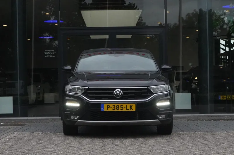 Volkswagen T-Roc (2021)