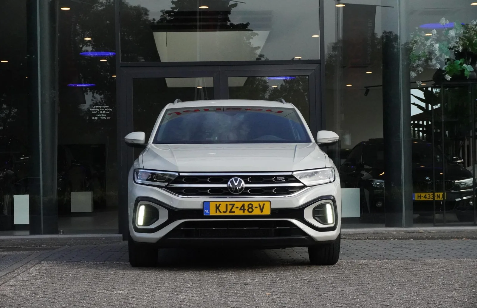 Volkswagen T-Roc (2022) — foto 1