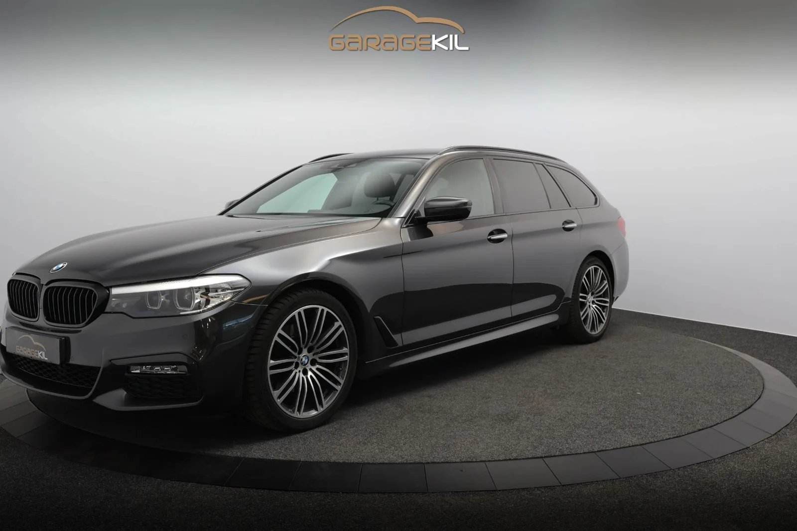 BMW 5-Serie (2018) — foto 1