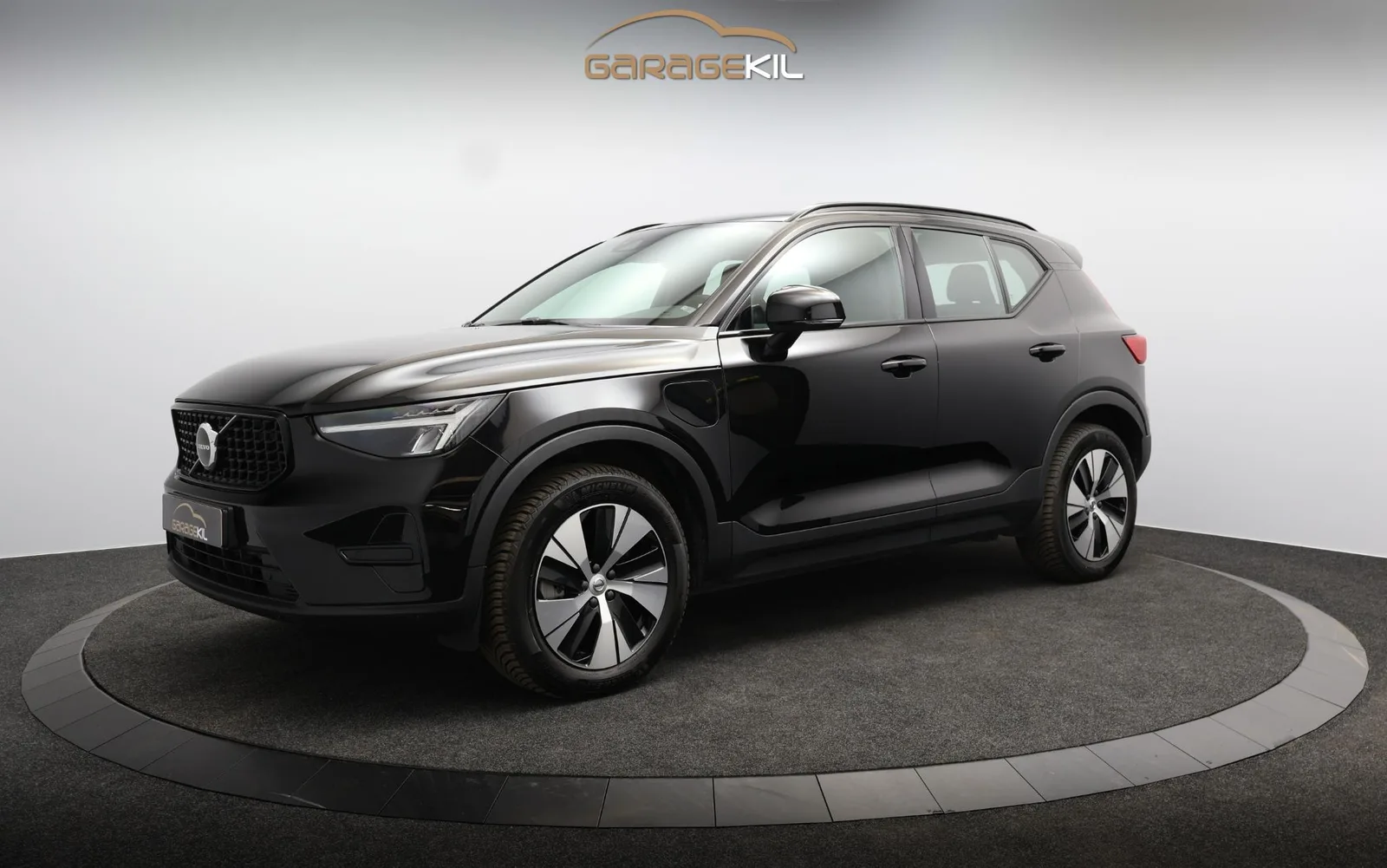 Volvo XC40 (2022) — foto 1