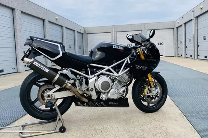 Yamaha Yamaha (1997)