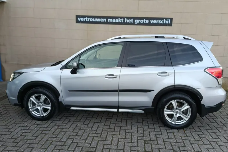 Subaru Forester (2016)