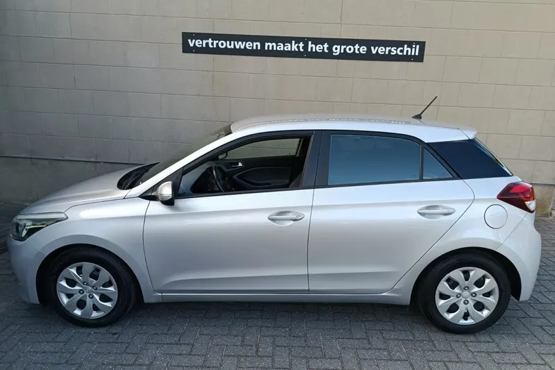 Hyundai i20 (2015)