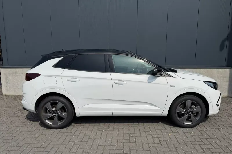 Opel Grandland (2023)