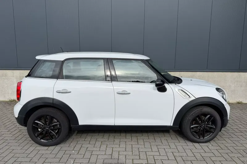MINI Countryman (2013)