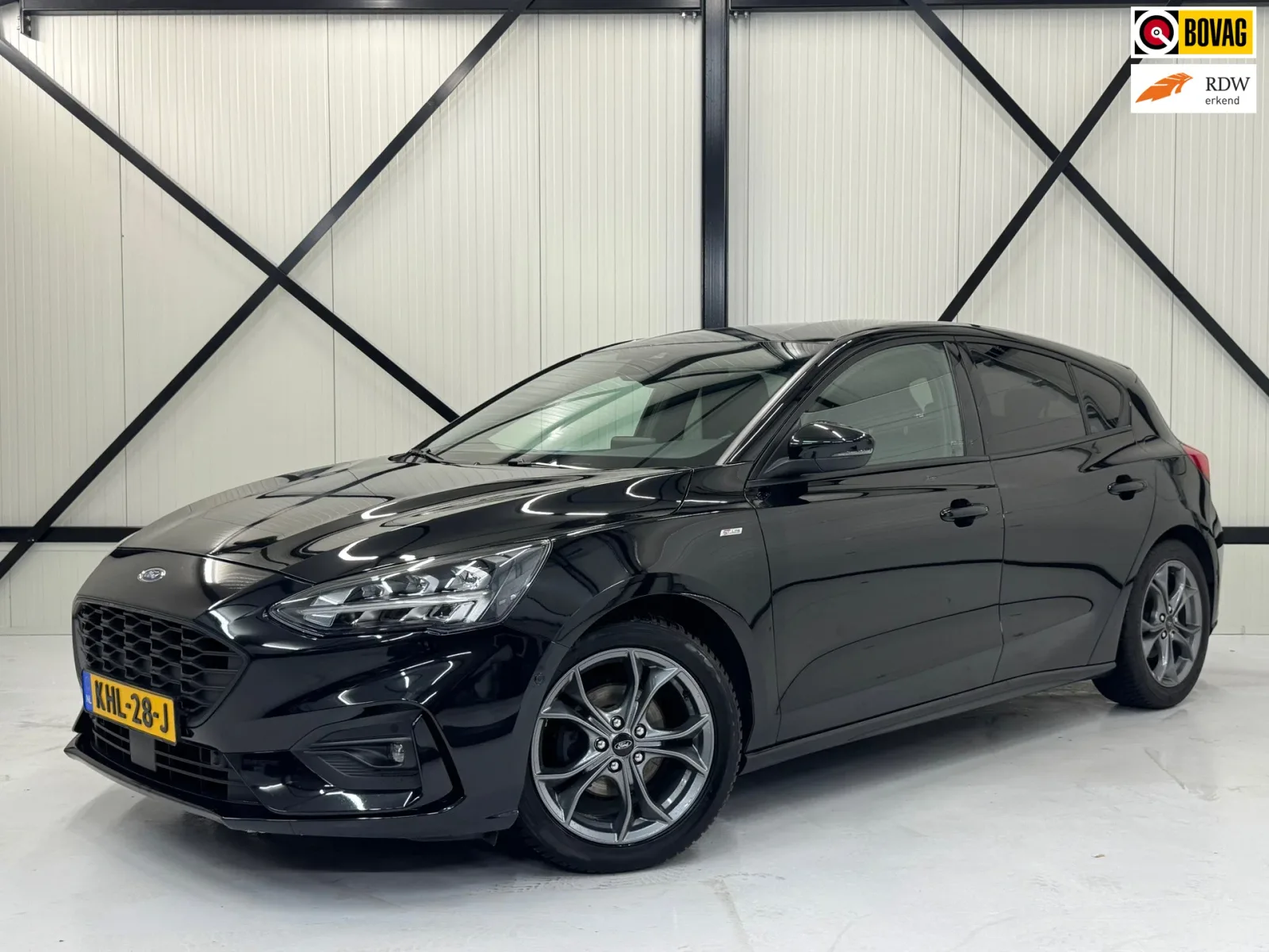 Ford Focus (2020) — foto 1