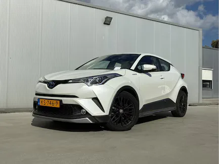 Toyota C-HR+ (2016) — foto 1