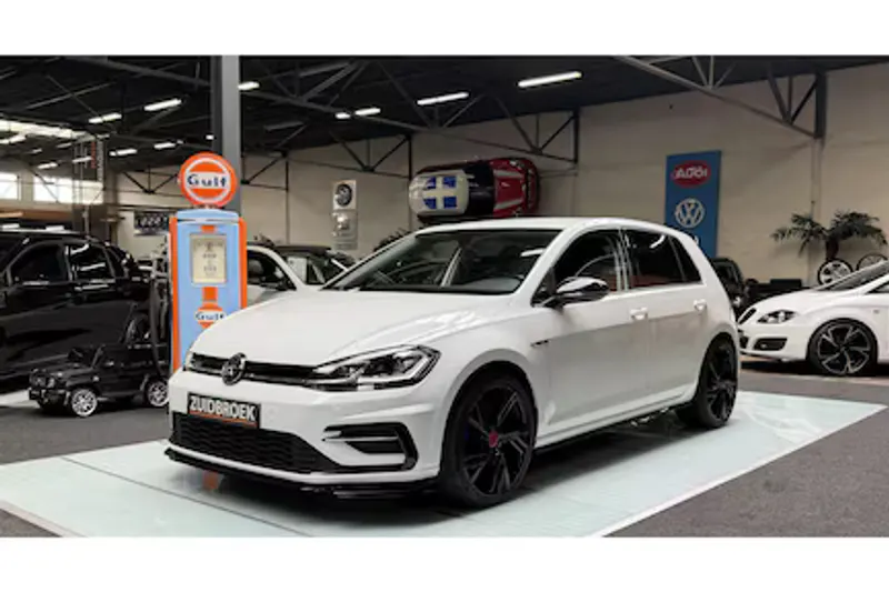 Volkswagen Golf (2019)