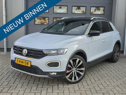 Volkswagen T-Roc (2018) — foto 1