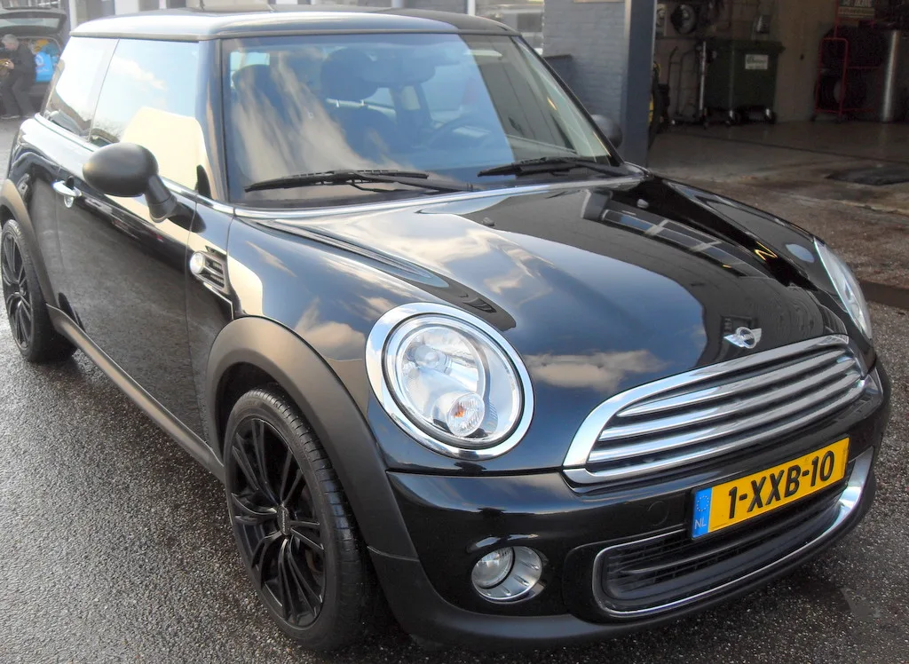 MINI One (2011) — foto 1