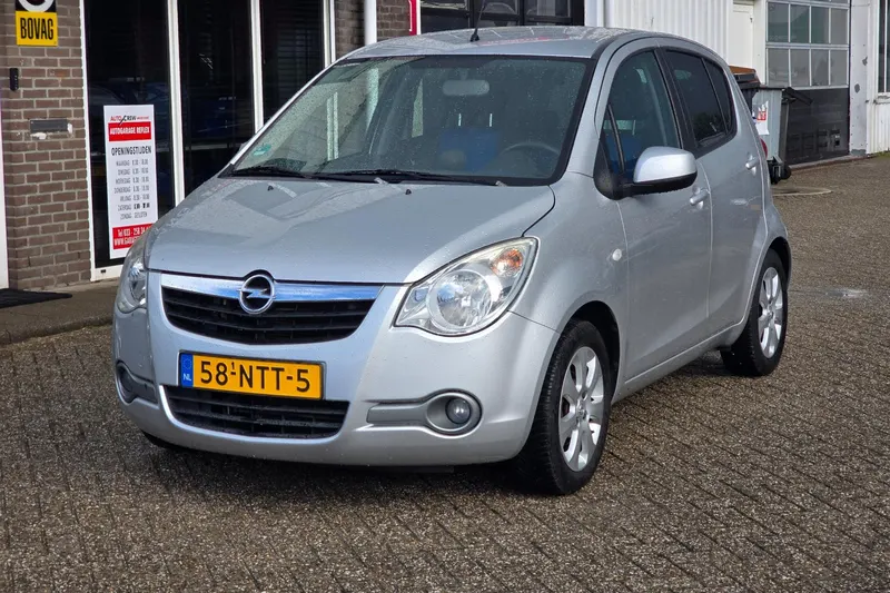 Opel Agila (2010)