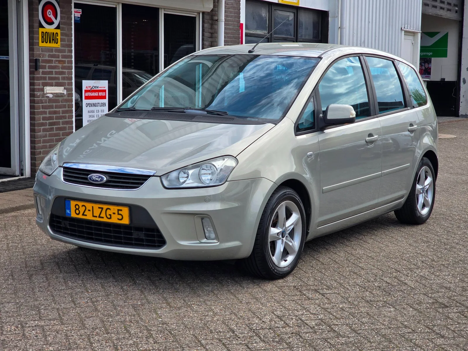 Ford C-Max (2010) — foto 1
