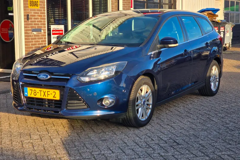Ford Focus (2012)