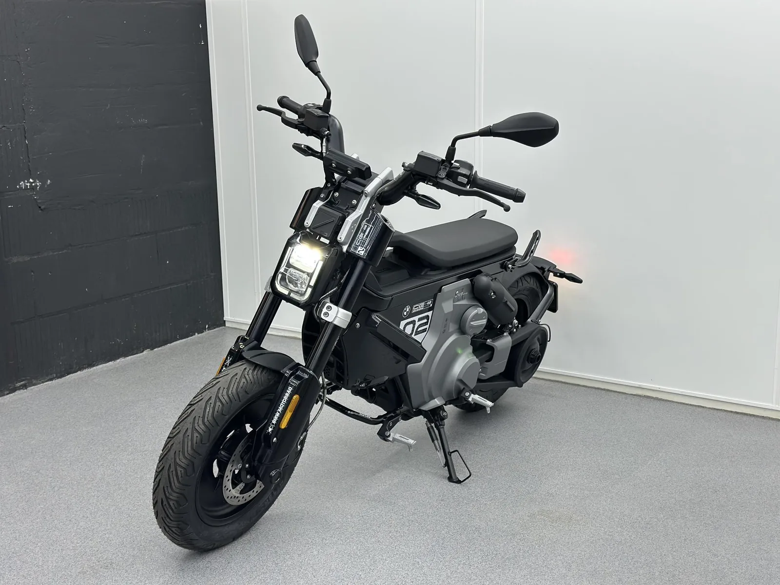 BMW CE 02 (2025) — foto 1