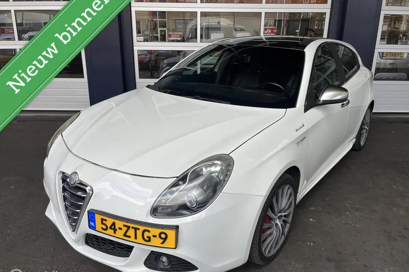 Alfa Romeo Giulietta (2013)