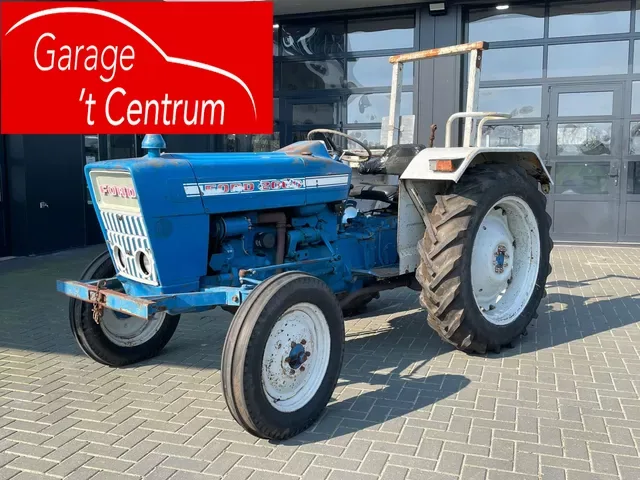 Ford 2000 (1972) — foto 1