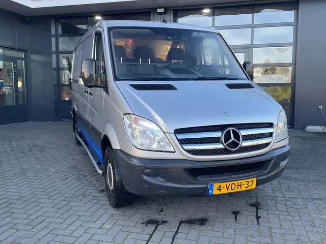 Mercedes-Benz Sprinter (2009) — foto 1