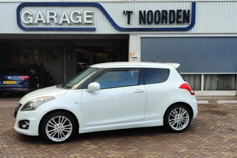Suzuki Swift (2012)