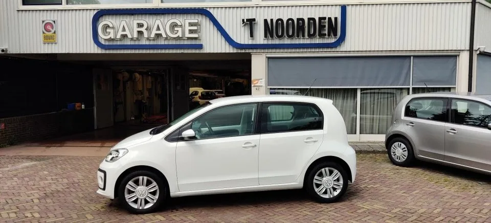 Volkswagen Up! (2017) — foto 1
