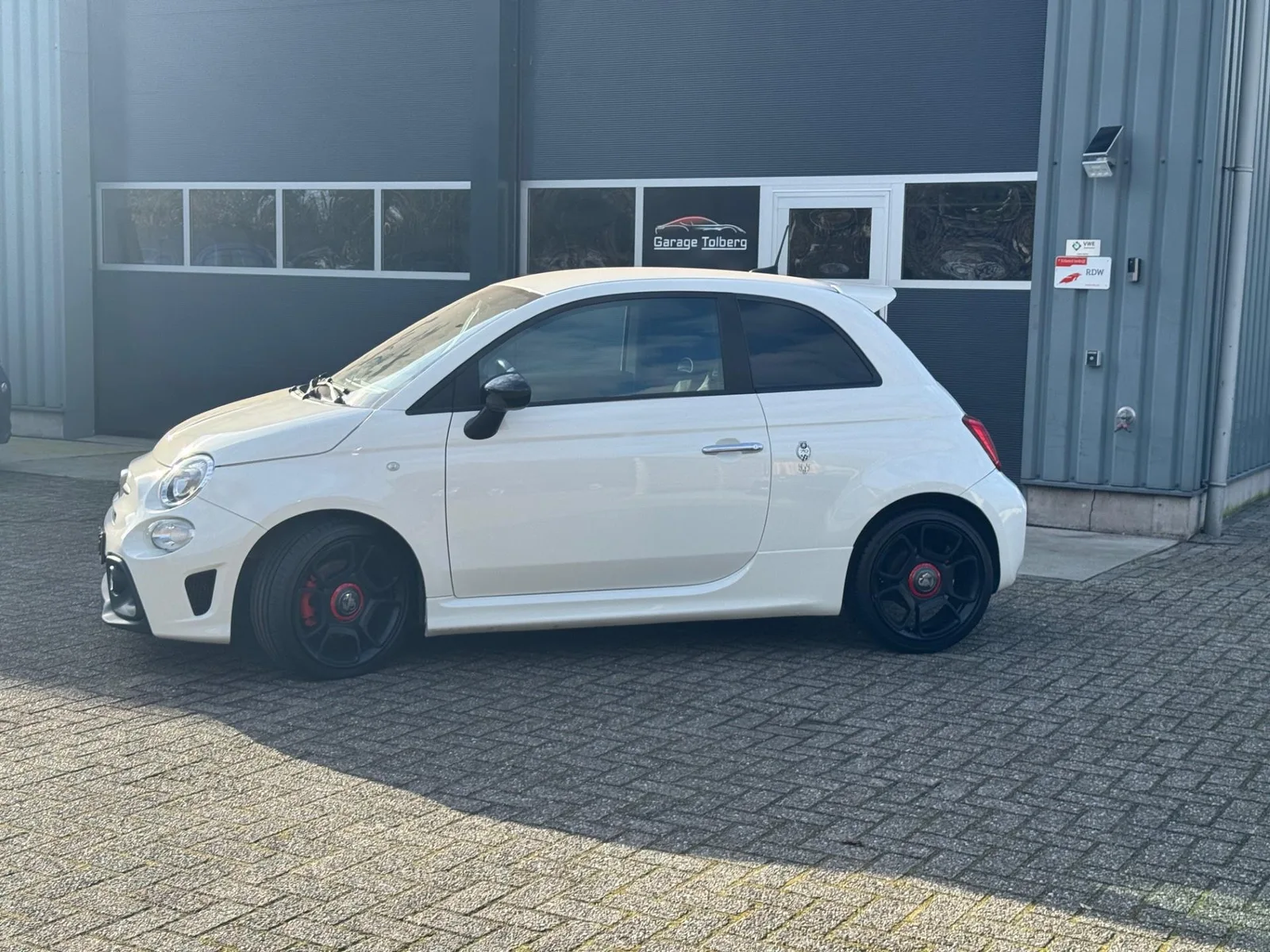 Fiat 500 Abarth (2019) — foto 1