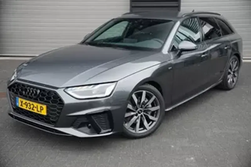 Audi A4 (2023)