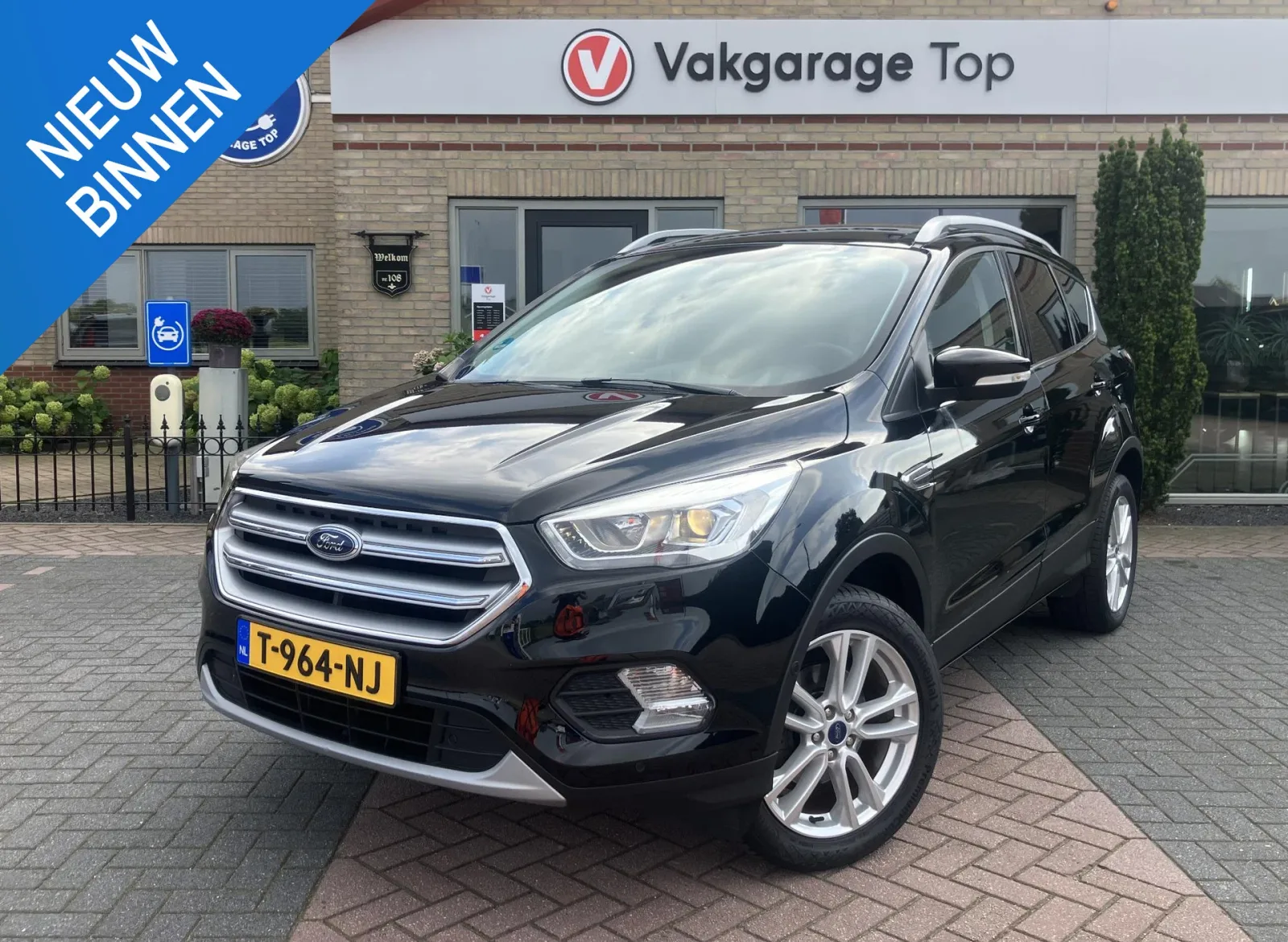 Ford Kuga (2018) — foto 1
