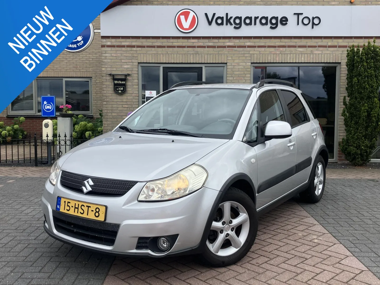 Suzuki SX4 (2009) — foto 1