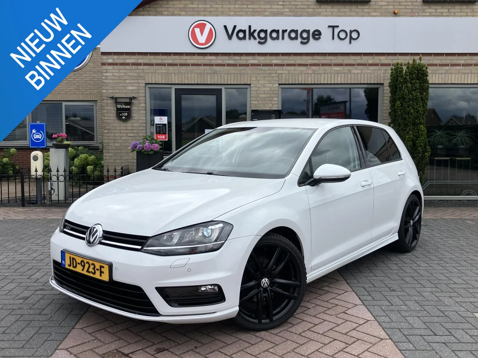 Volkswagen Golf (2016) — foto 1