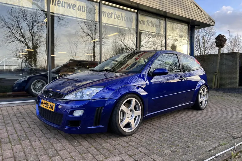 Ford Focus (2003)