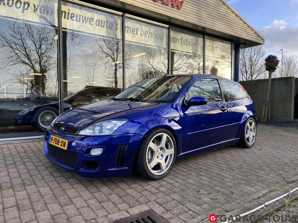 Ford Focus (2003) — foto 1