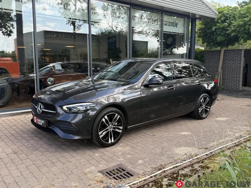Mercedes-Benz C-Klasse (2023) — foto 1
