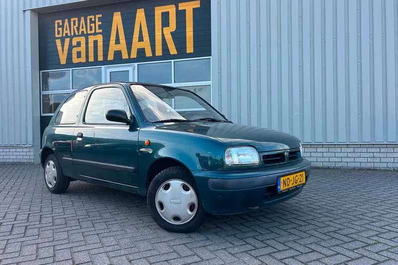 Nissan Micra (1995)