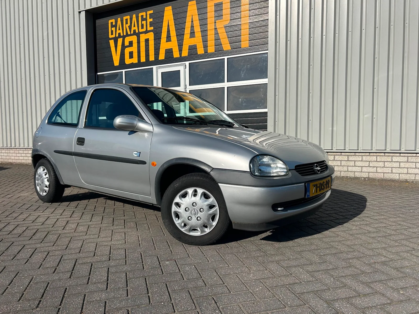 Opel Corsa (1999) — foto 1