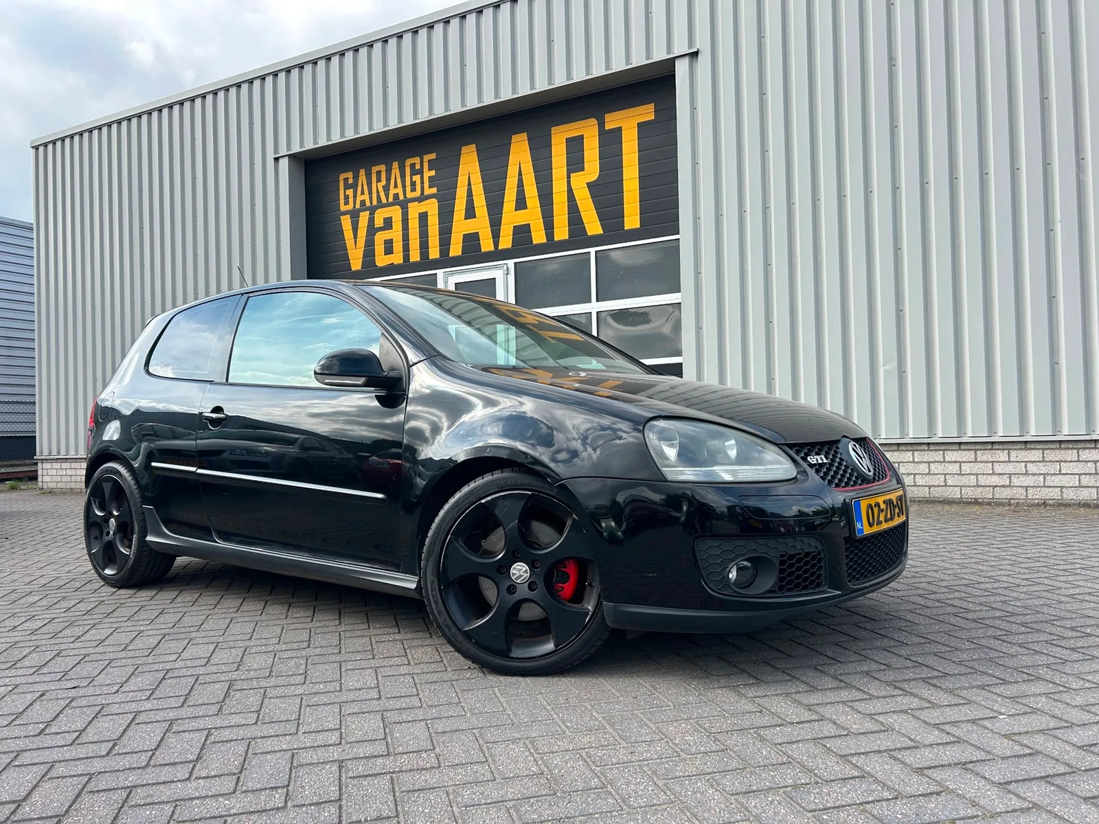 Volkswagen Golf (2008) — foto 1