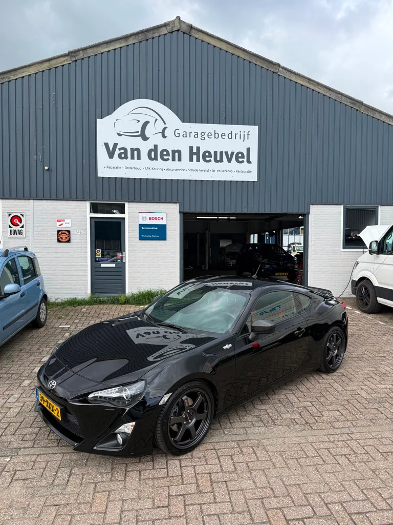 Toyota GT86 (2012) — foto 1