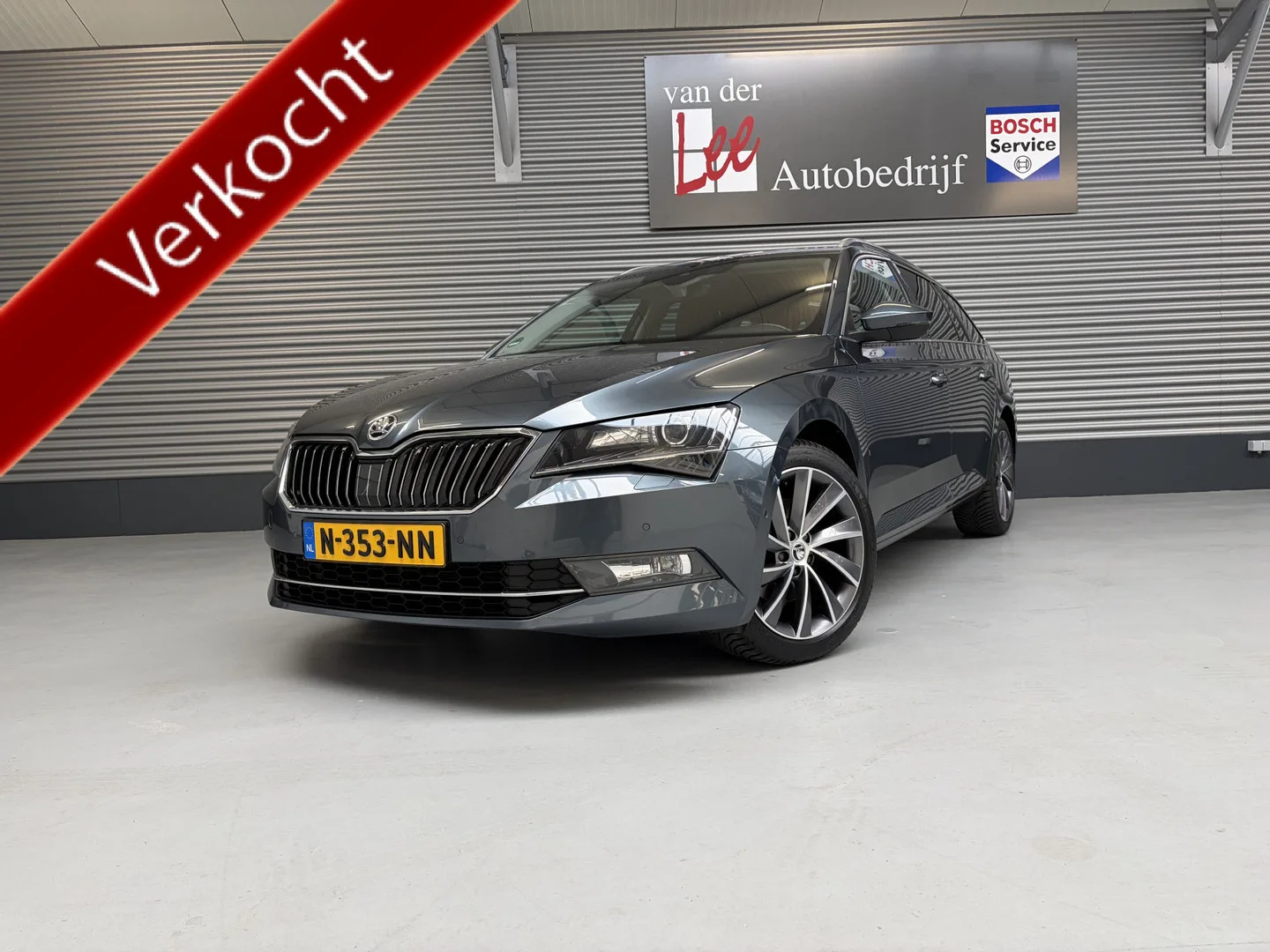 Škoda Superb (2017) — foto 1