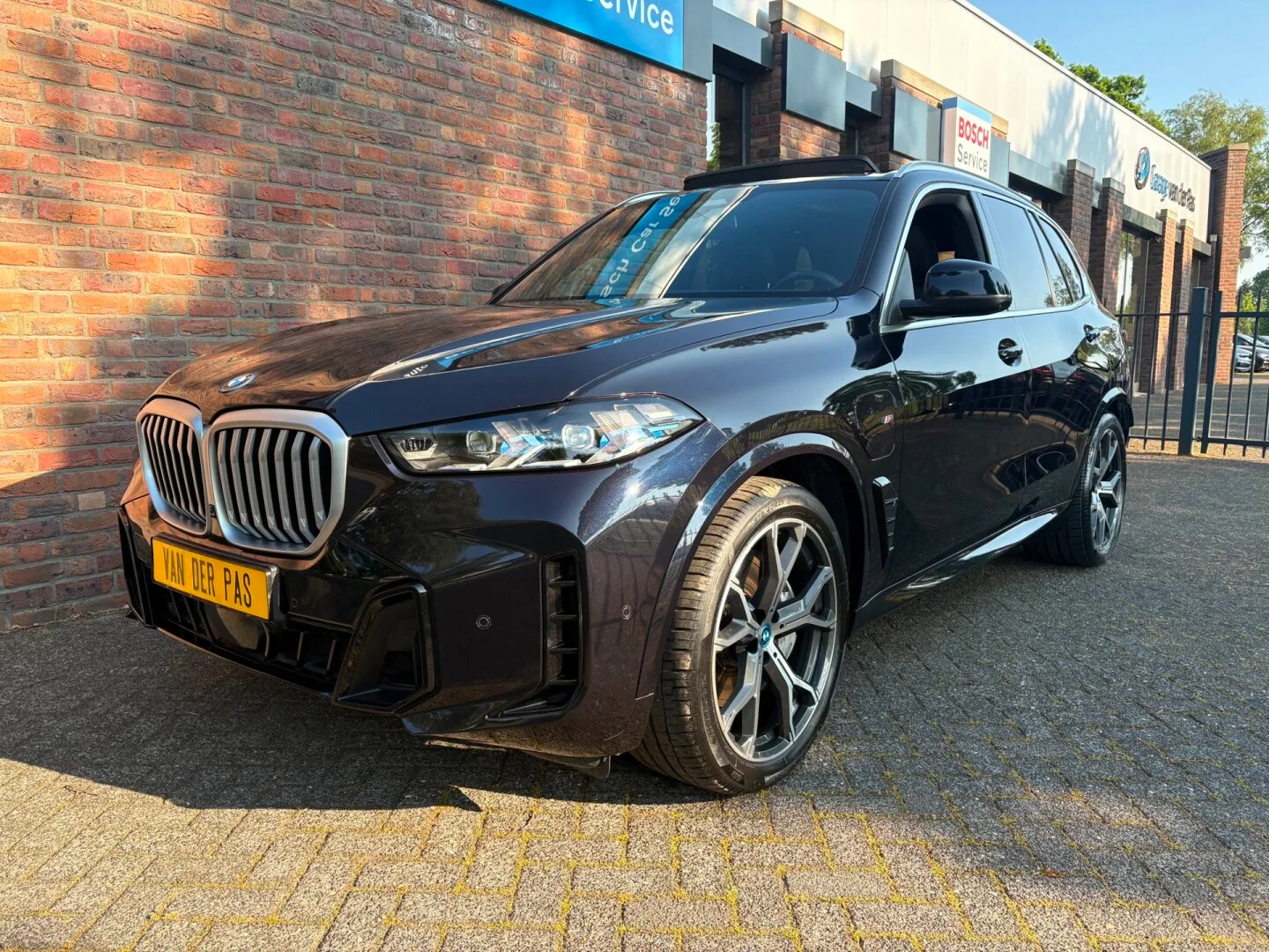 BMW X5 (2023) — foto 1