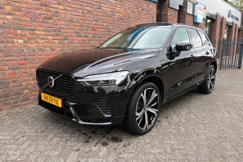 Volvo XC60 (2023)