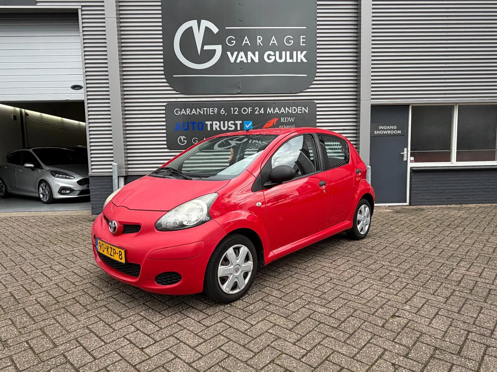 Toyota Aygo (2010) — foto 1