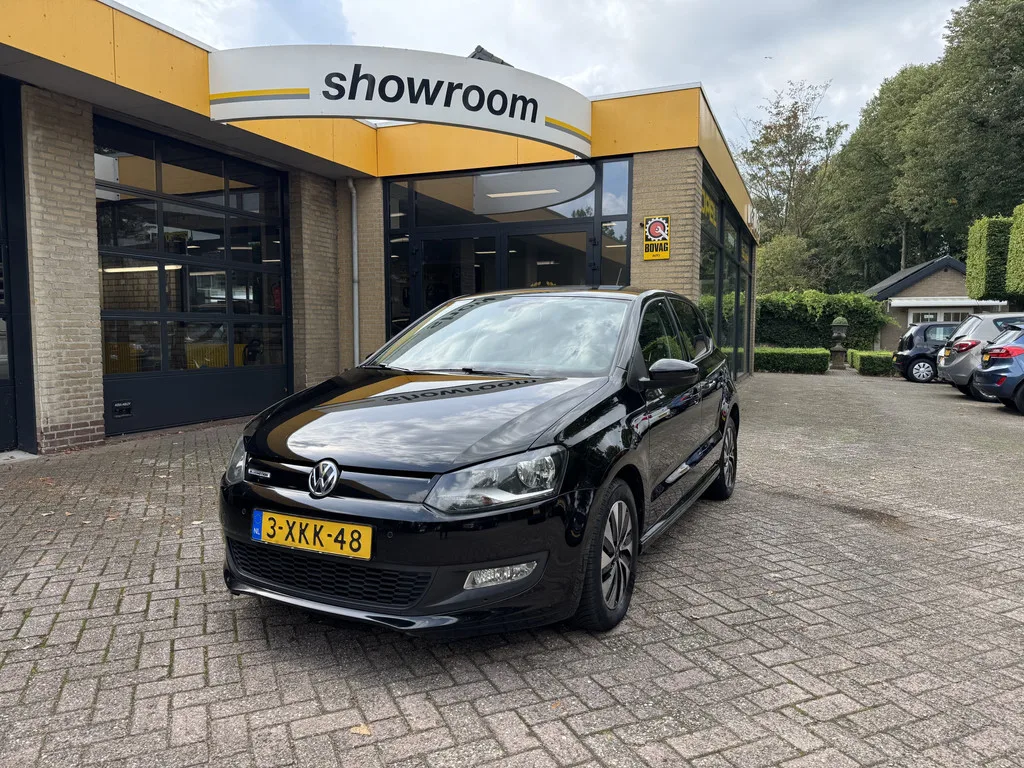Volkswagen Polo (2014) — foto 1