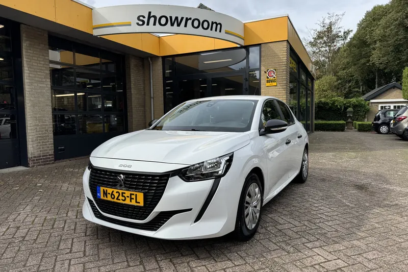 Peugeot 208 (2021)