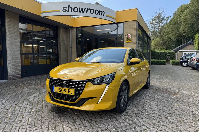Peugeot 208 (2021)