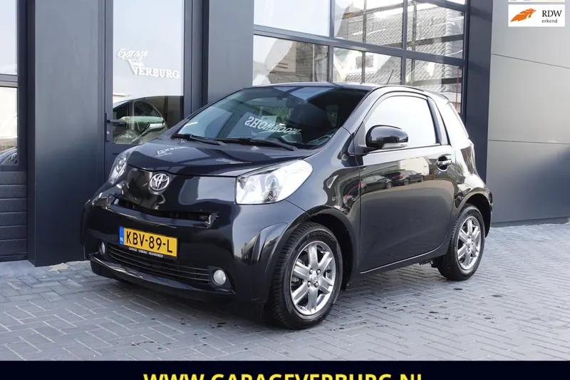Toyota iQ (2009)