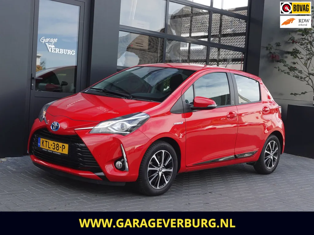 Toyota Yaris (2018) — foto 1