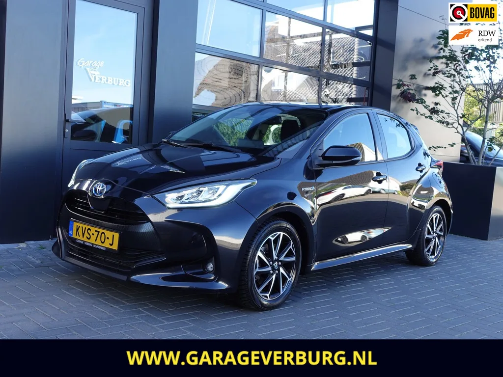 Toyota Yaris (2021) — foto 1