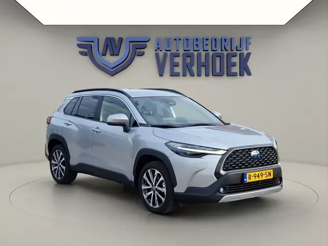 Toyota Corolla Cross (2022) — foto 1