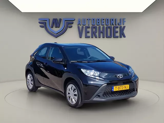 Toyota Aygo X (2023) — foto 1