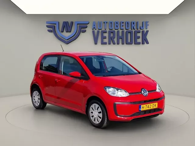 Volkswagen Up! (2020) — foto 1