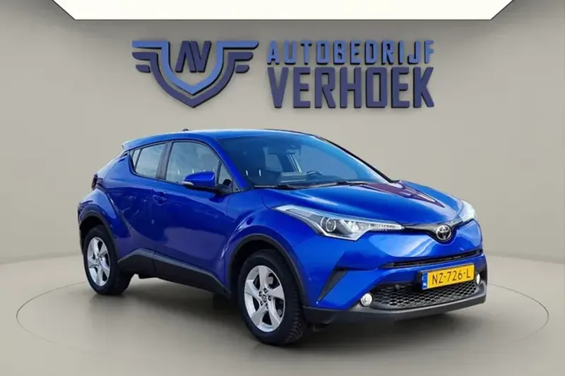 Toyota C-HR (2017)