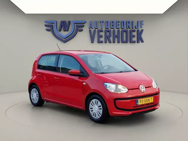Volkswagen Up! (2012) — foto 1